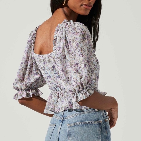 ASTR the Label Half Sleeve Back Cut Out Top ,Size S - Picture 2 of 5